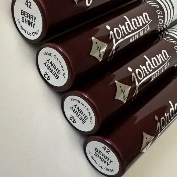 Lot of 4 Jordana Lip Gloss Berry Shiny Shade 42 Vintage Y2K Makeup NOS - Picture 2 of 2